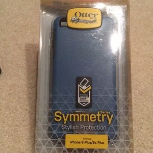 Blue OtterBox Symmetry Case for iPhone 6/6s Plus